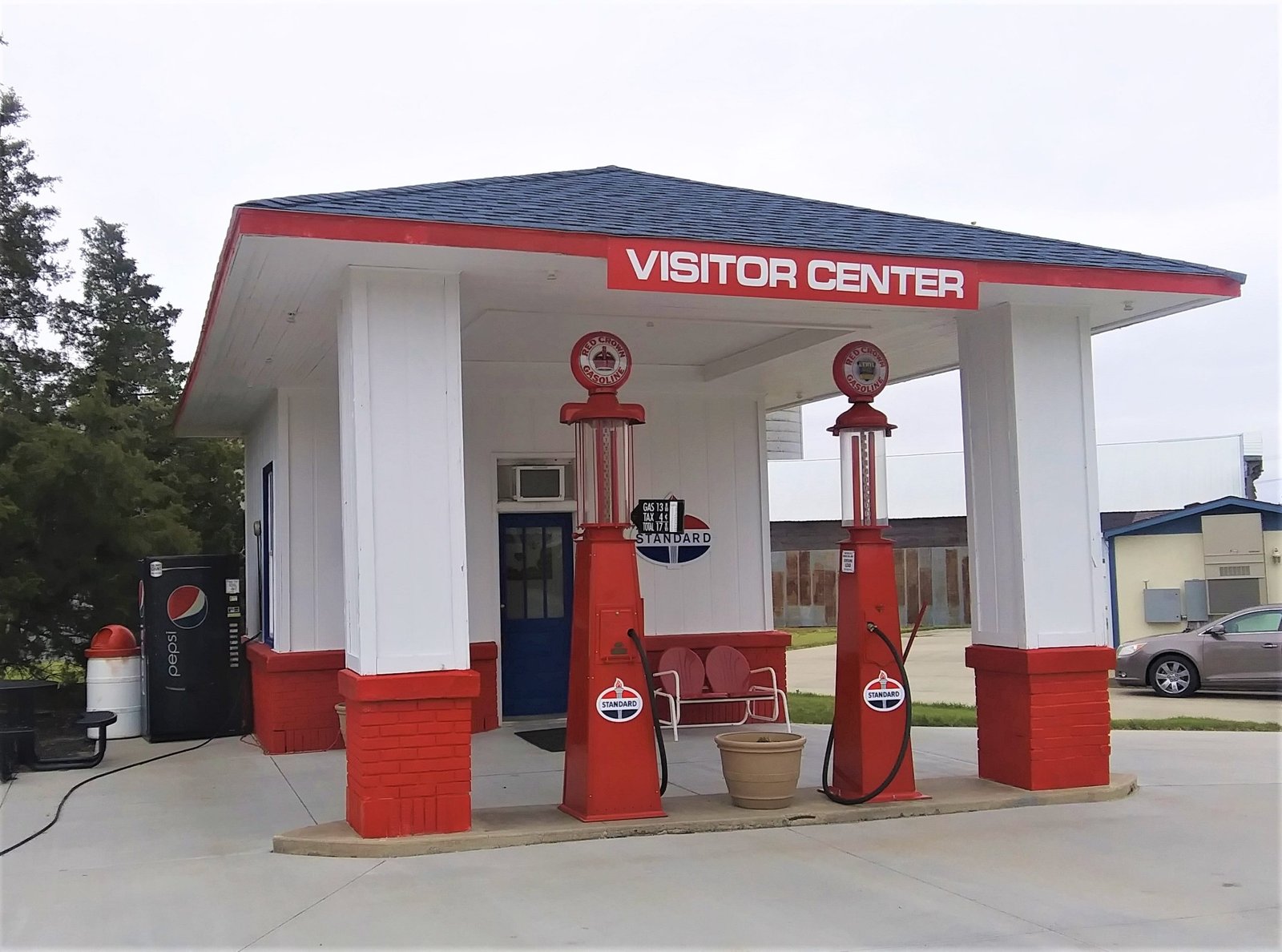 Vintage Standard Oil Gas Station American Car Historian